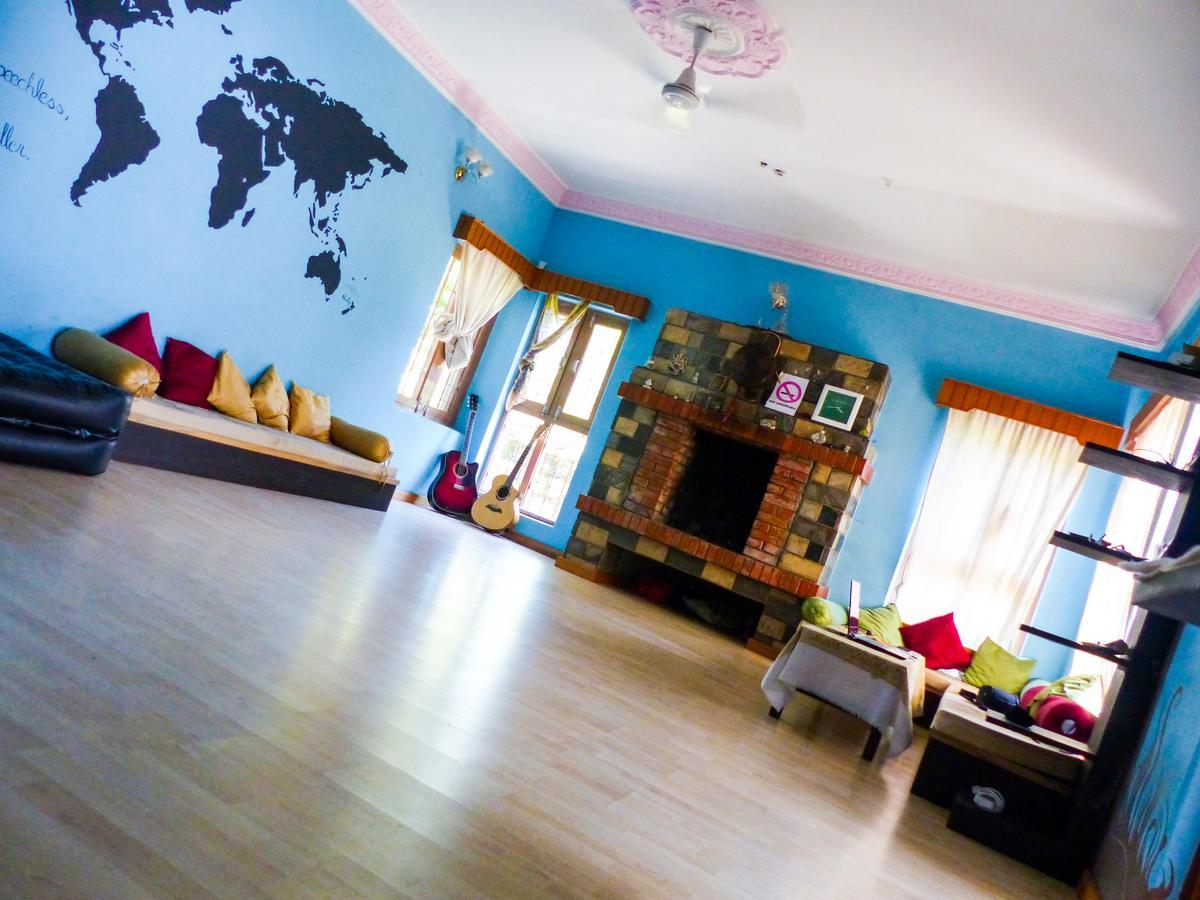 Nepalaya Eco Hostel Pokhara Esterno foto
