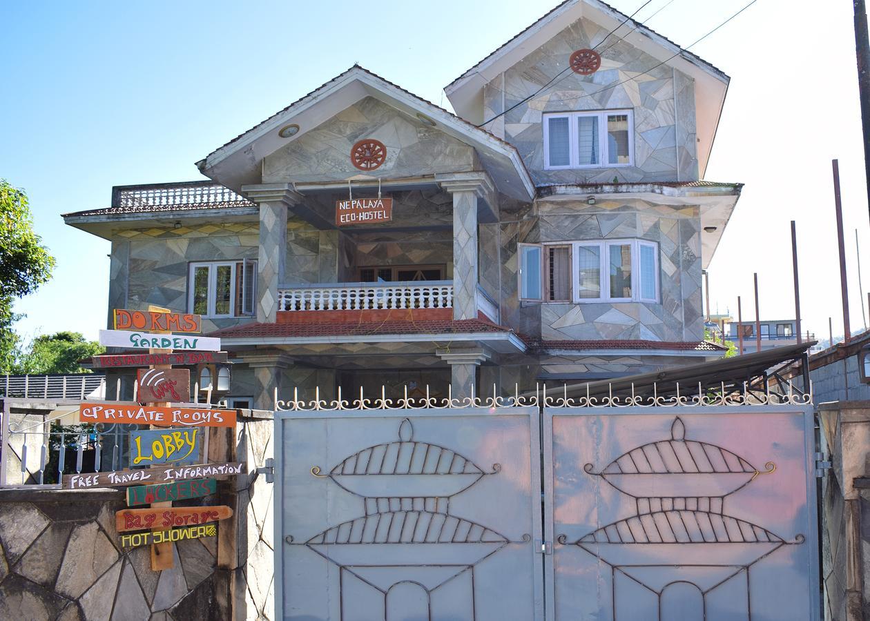 Nepalaya Eco Hostel Pokhara Esterno foto